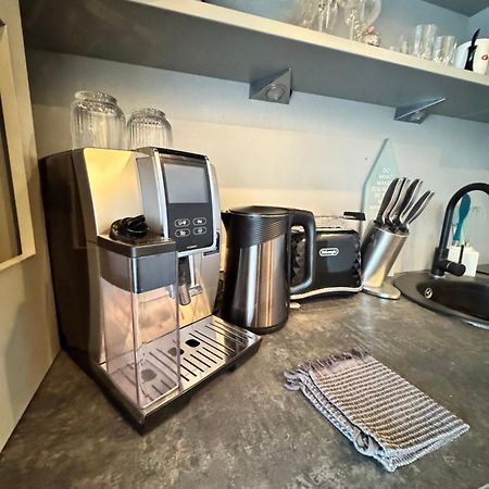 Evis Ltd Apartments 1 Резекне Экстерьер фото