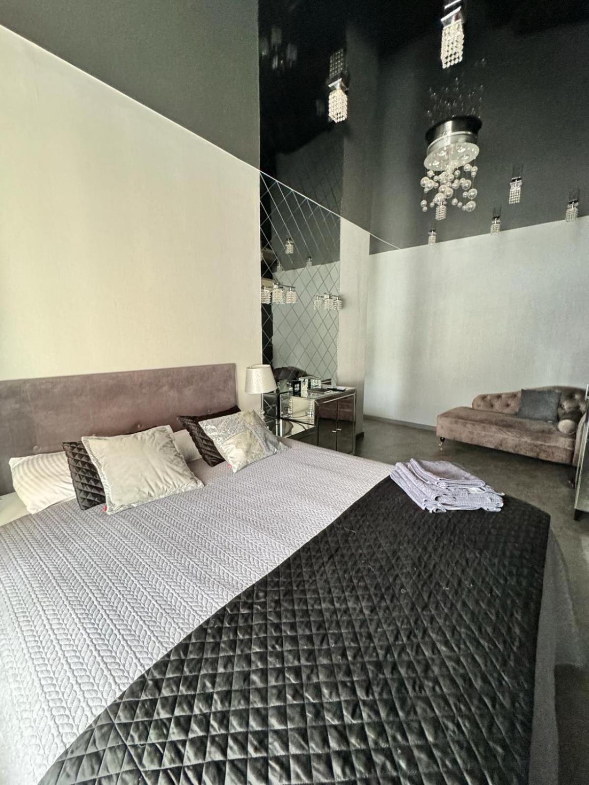 Evis Ltd Apartments 1 Резекне Экстерьер фото