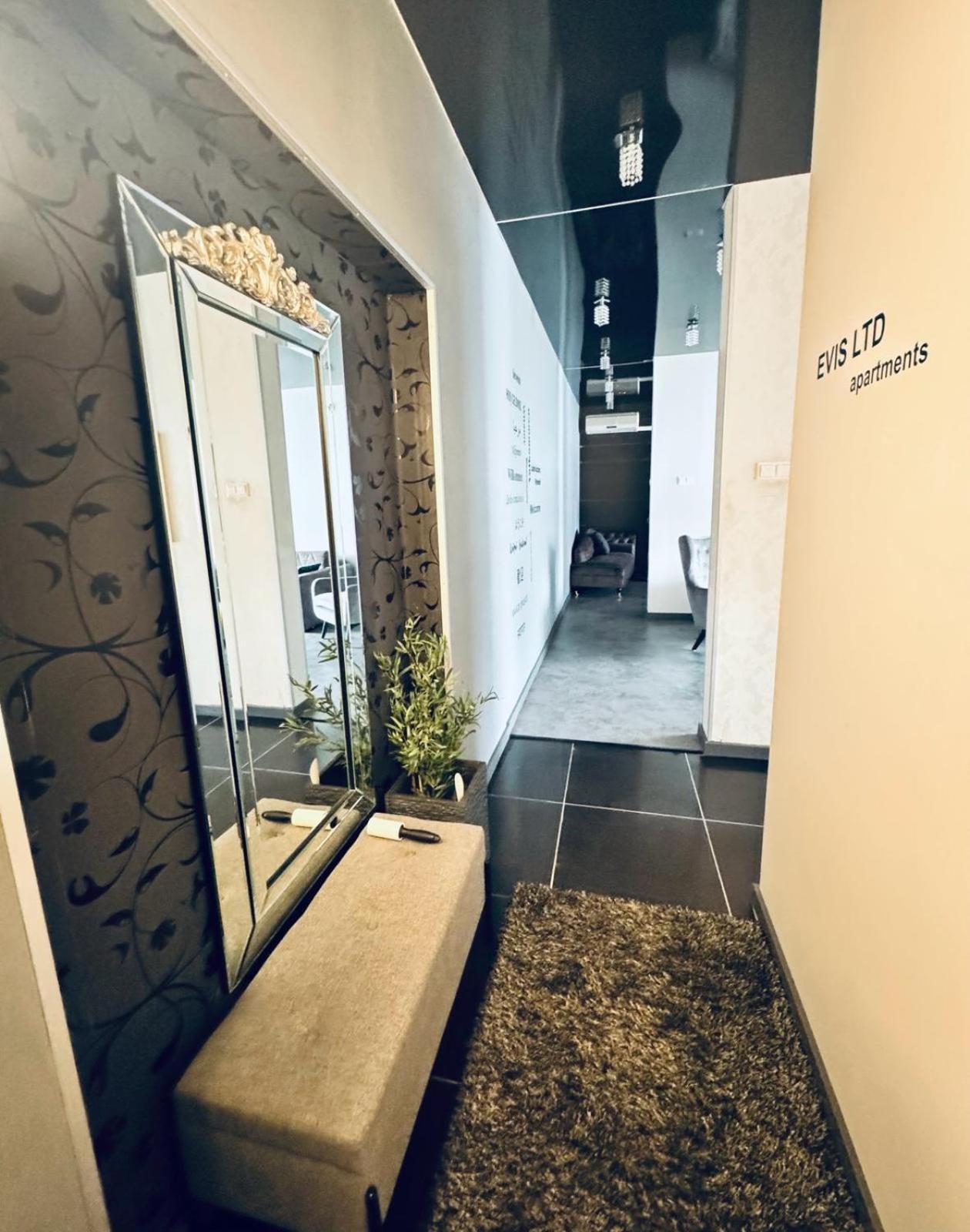 Evis Ltd Apartments 1 Резекне Экстерьер фото
