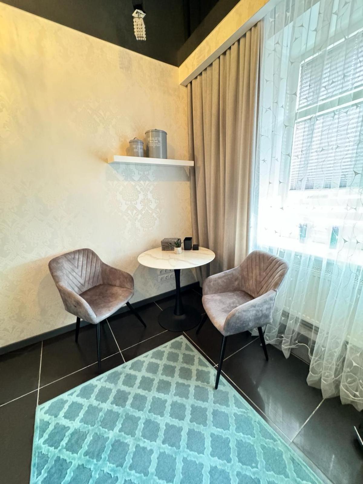 Evis Ltd Apartments 1 Резекне Экстерьер фото