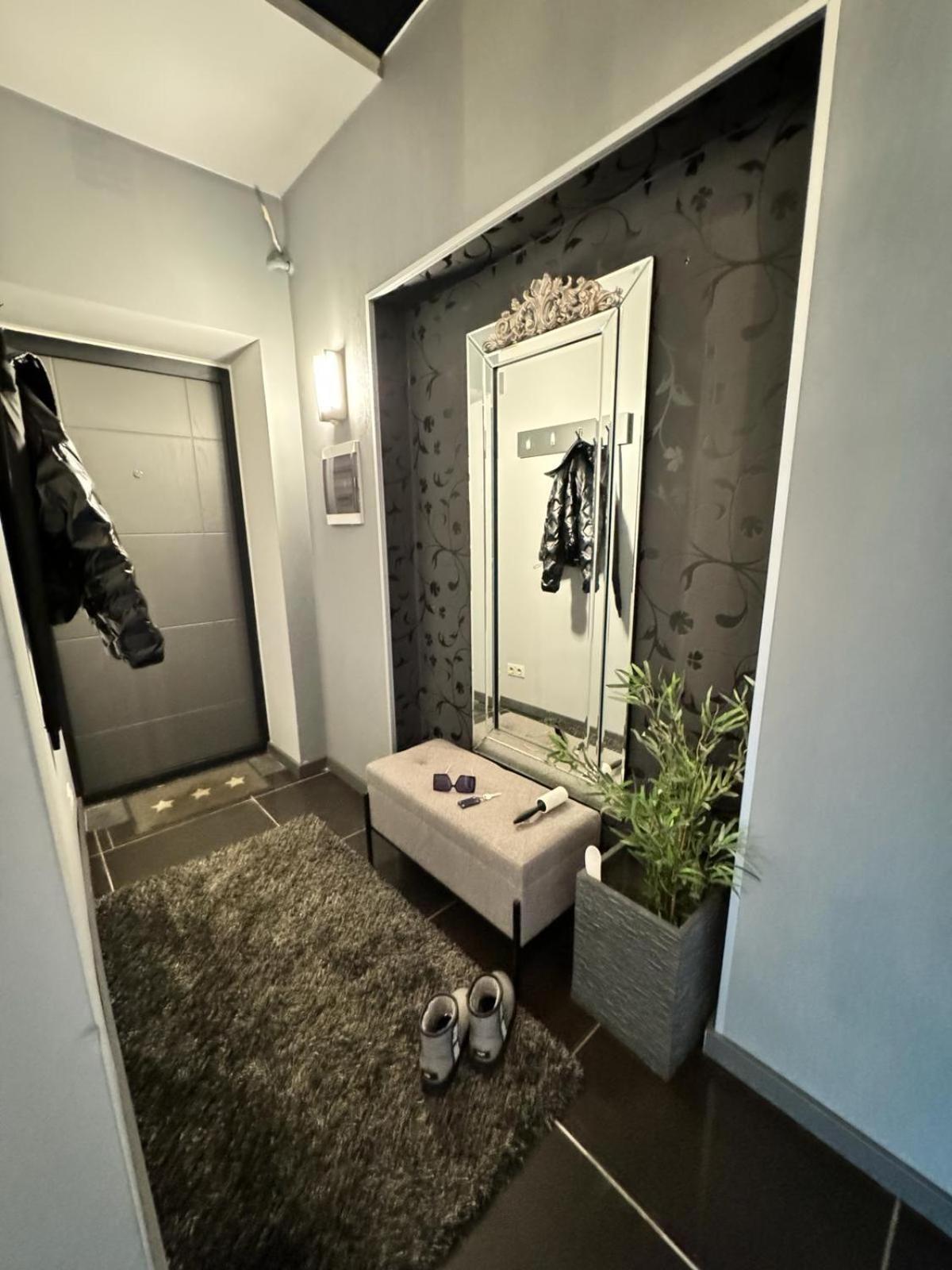 Evis Ltd Apartments 1 Резекне Экстерьер фото