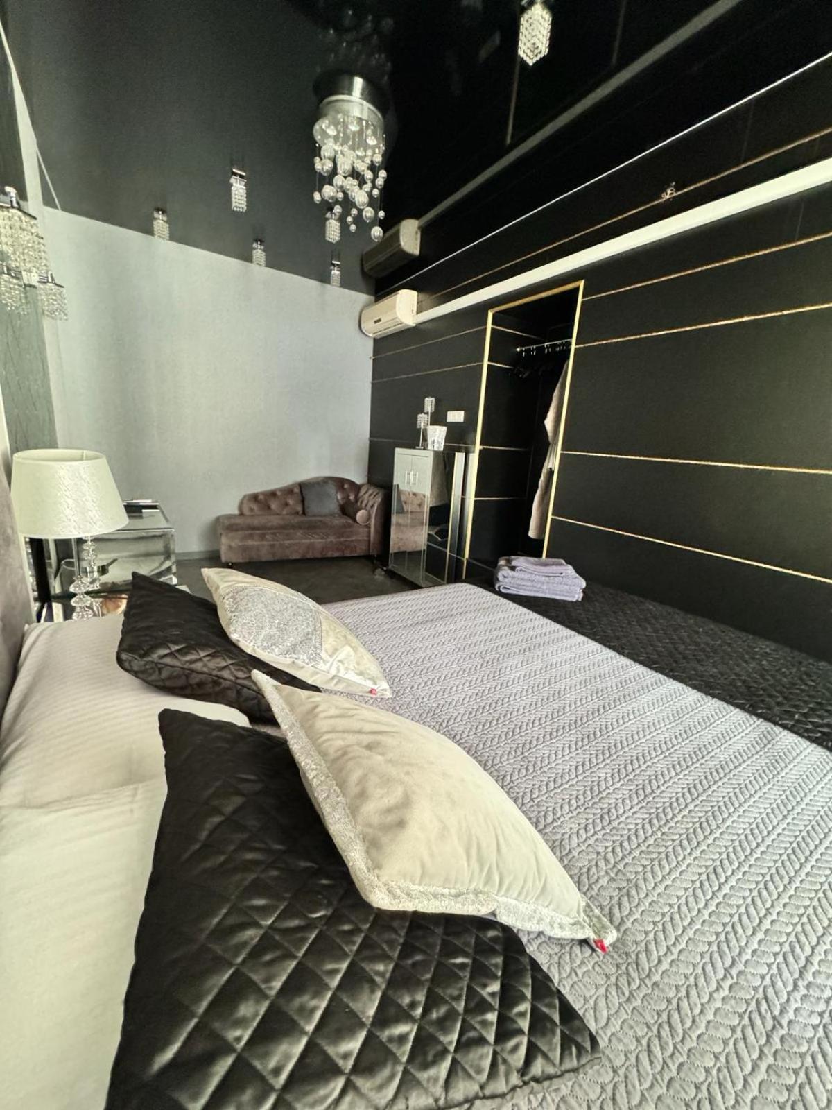 Evis Ltd Apartments 1 Резекне Экстерьер фото
