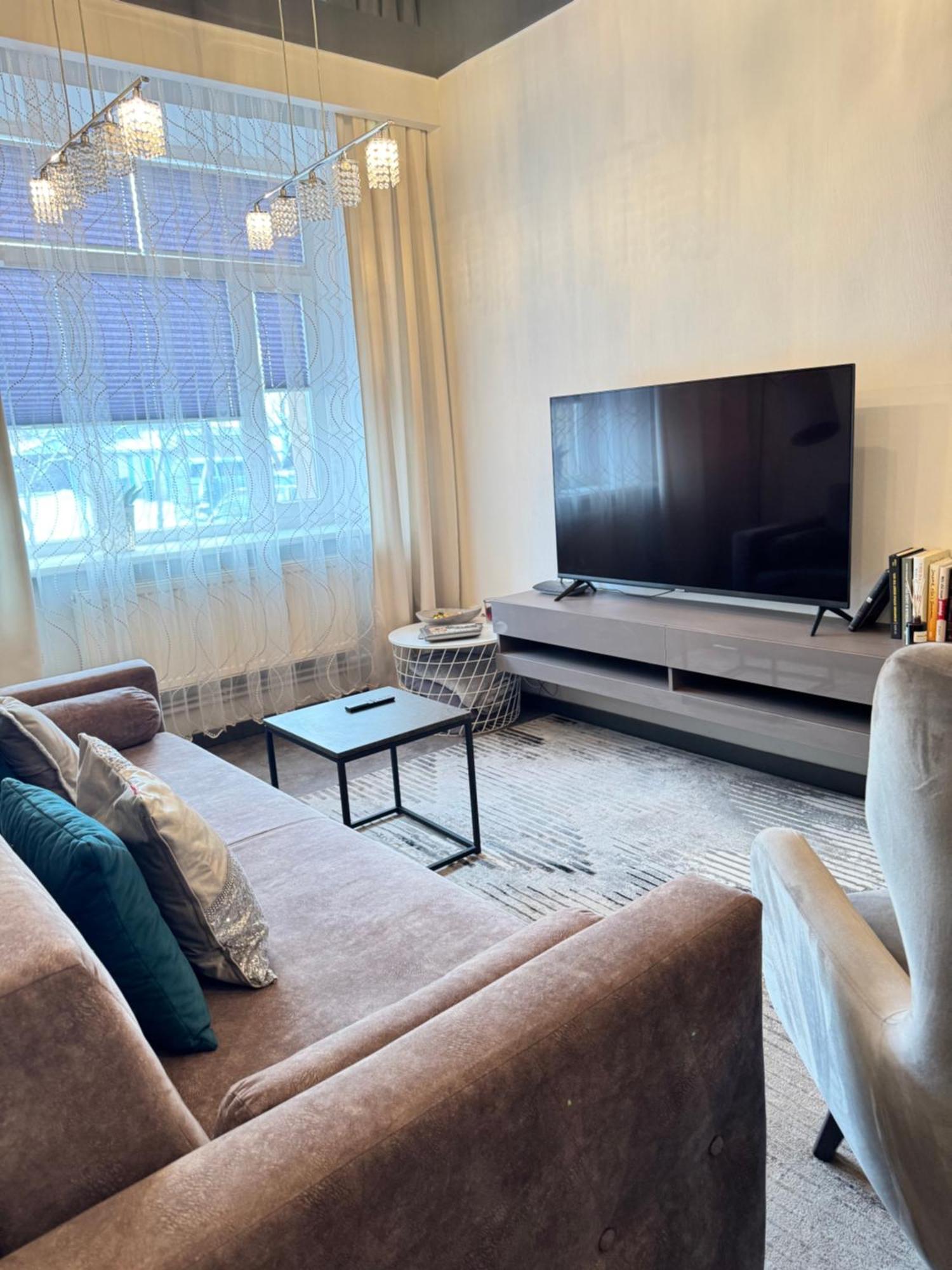 Evis Ltd Apartments 1 Резекне Экстерьер фото